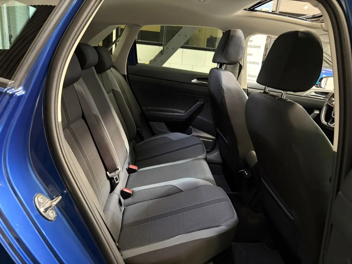 1.5 TSI 150PK R-Line Pano Keyless CAM BEATS