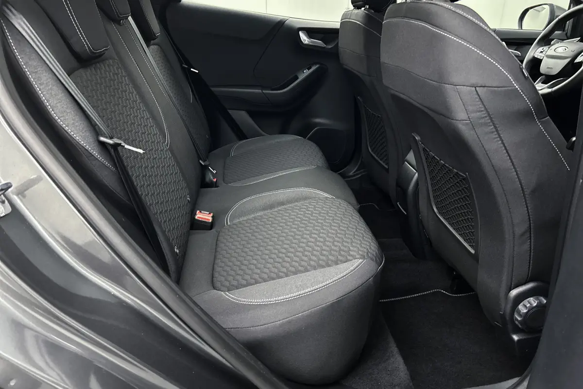 1.0 EcoBoost Titanium | Camera | LED koplampen | Apple Carplay