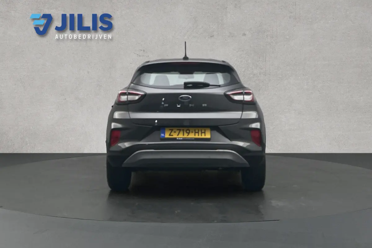 1.0 EcoBoost Titanium | Camera | LED koplampen | Apple Carplay