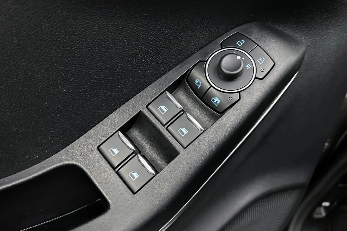 1.0 EcoBoost Titanium | Camera | LED koplampen | Apple Carplay