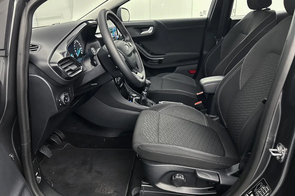 1.0 EcoBoost Titanium | Camera | LED koplampen | Apple Carplay