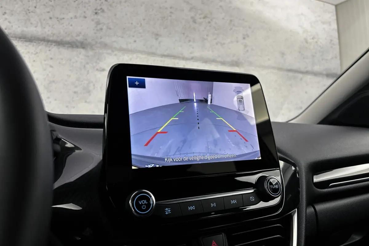 1.0 EcoBoost Titanium | Camera | LED koplampen | Apple Carplay
