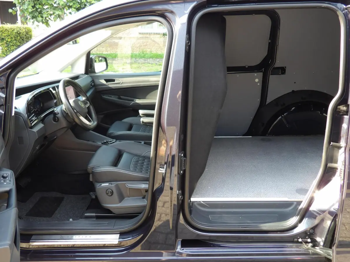 2.0TDi 75 EDITION 2023 AUTOMAAT VOL EXTRA'S 2x SCHUIFDEUR NIEUWSTAAT