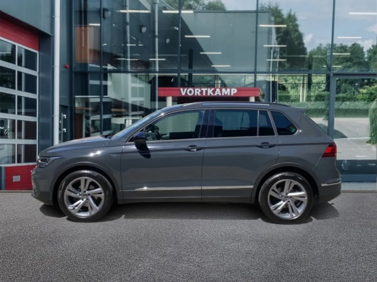1.5 TSI DSG LIFE BUSINESS TREKHAAK/CAMERA/ACC/STOEL+STUURVERW