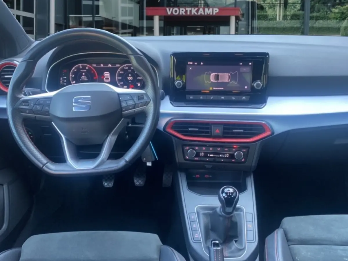 1.0 TSI FR TREKHAAK/ALCAN-LEDER/CAMERA/ACC/CLIMA/STOELVERW/CARPLAY