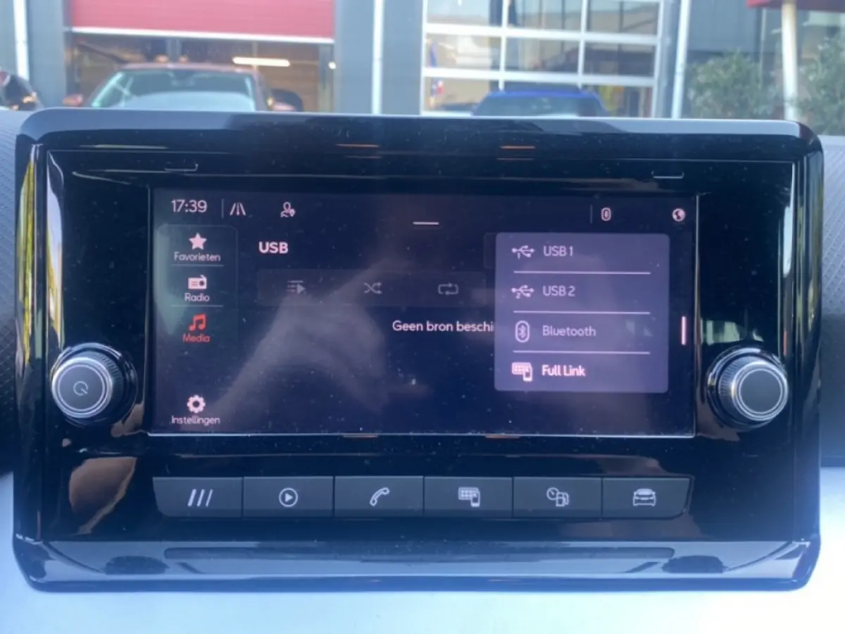 1.0 TSI FR TREKHAAK/ALCAN-LEDER/CAMERA/ACC/CLIMA/STOELVERW/CARPLAY