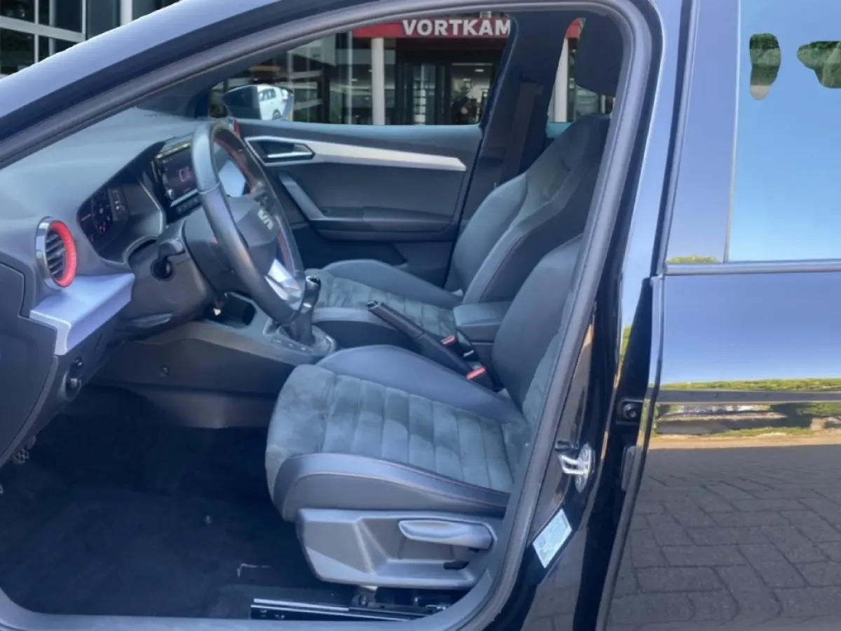 1.0 TSI FR TREKHAAK/ALCAN-LEDER/CAMERA/ACC/CLIMA/STOELVERW/CARPLAY