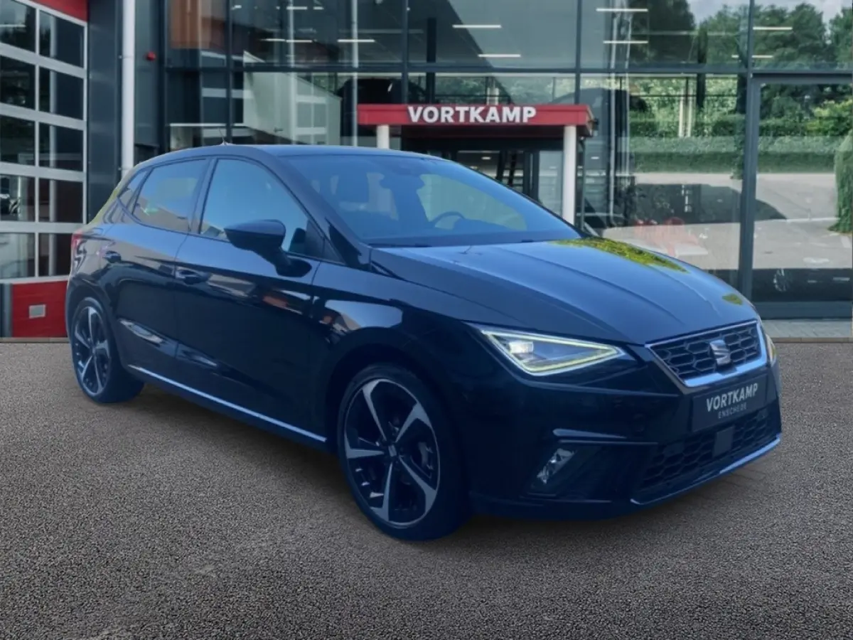 1.0 TSI FR TREKHAAK/ALCAN-LEDER/CAMERA/ACC/CLIMA/STOELVERW/CARPLAY