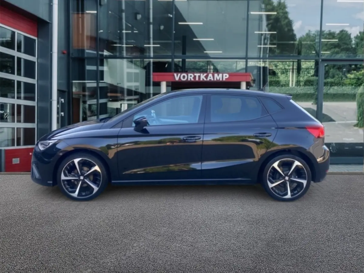 1.0 TSI FR TREKHAAK/ALCAN-LEDER/CAMERA/ACC/CLIMA/STOELVERW/CARPLAY