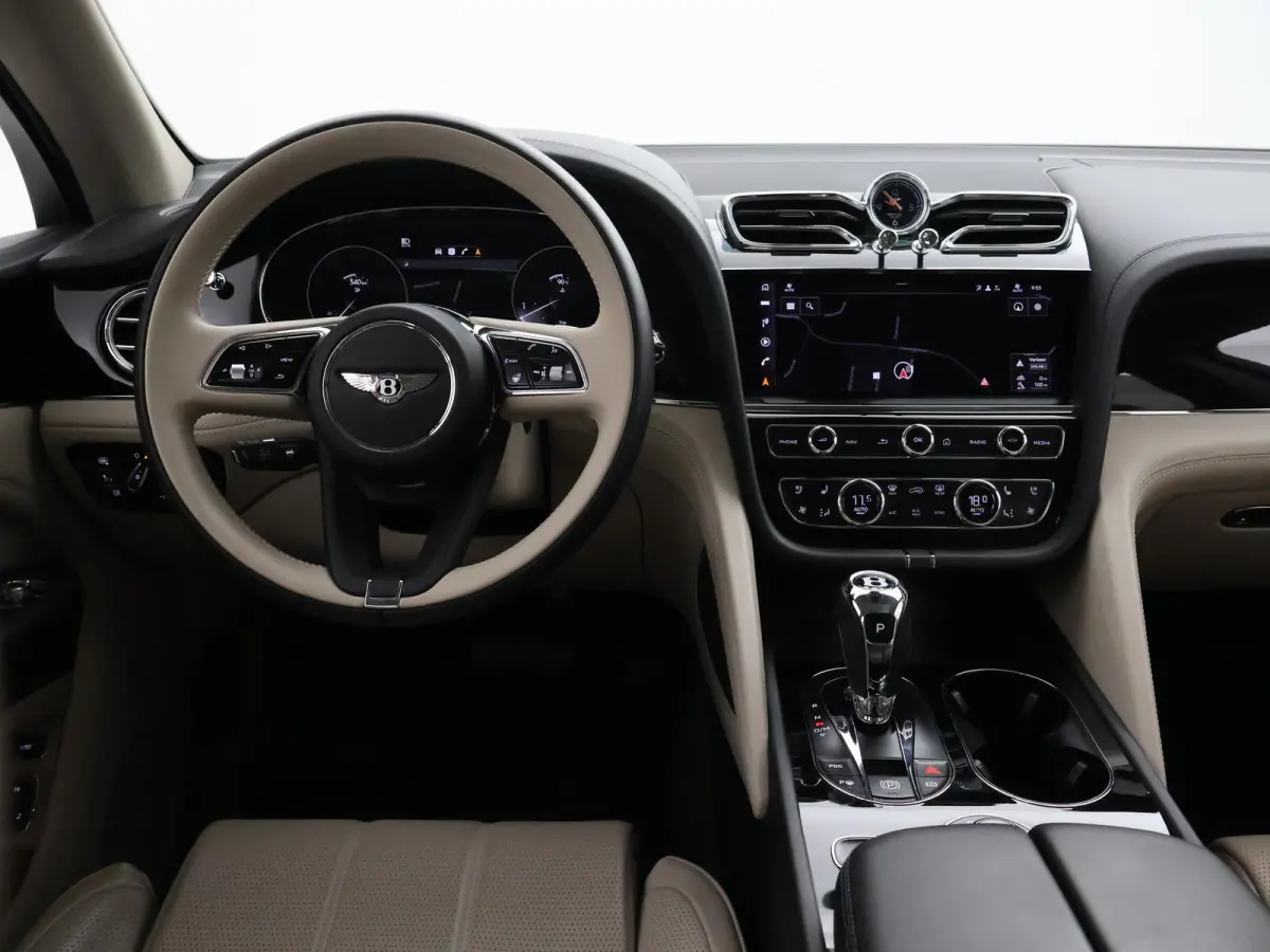4.0 V8 550 PK 1e EIGENAAR *30.095 KM* + TOURING PAKKET | COMFORT SEAT | PANORAMA | SFEERVERLICHTING