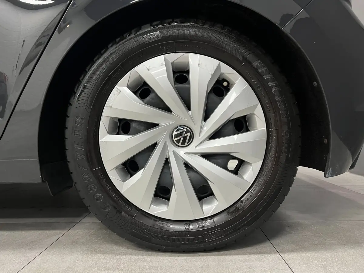 1.0 TSI | Cruise | Camera| Carplay | Keyless