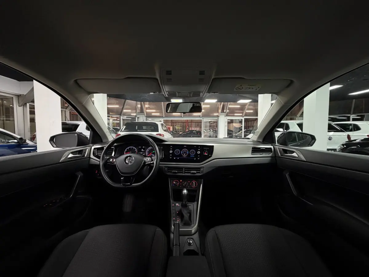 1.0 TSI | Cruise | Camera| Carplay | Keyless