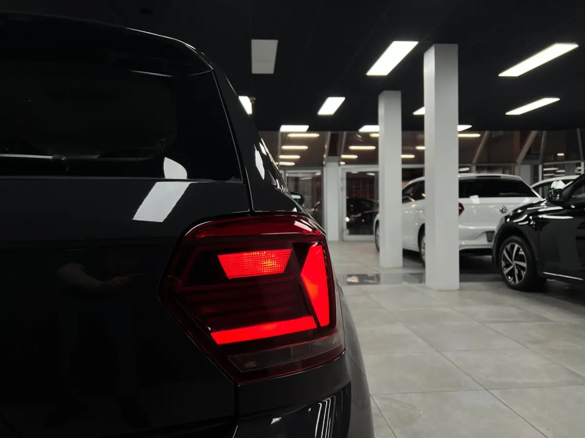 1.0 TSI | Cruise | Camera| Carplay | Keyless