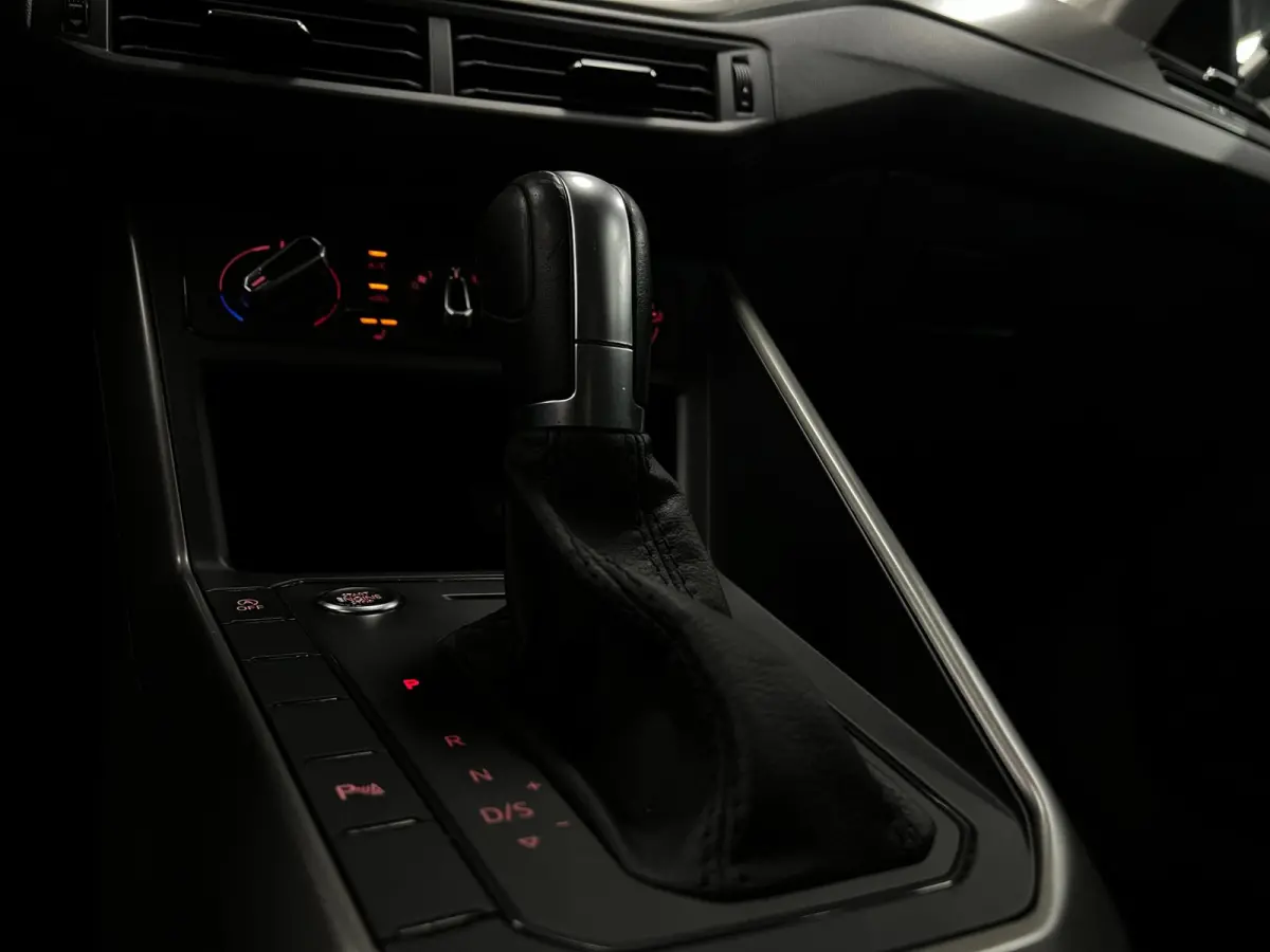1.0 TSI | Cruise | Camera| Carplay | Keyless