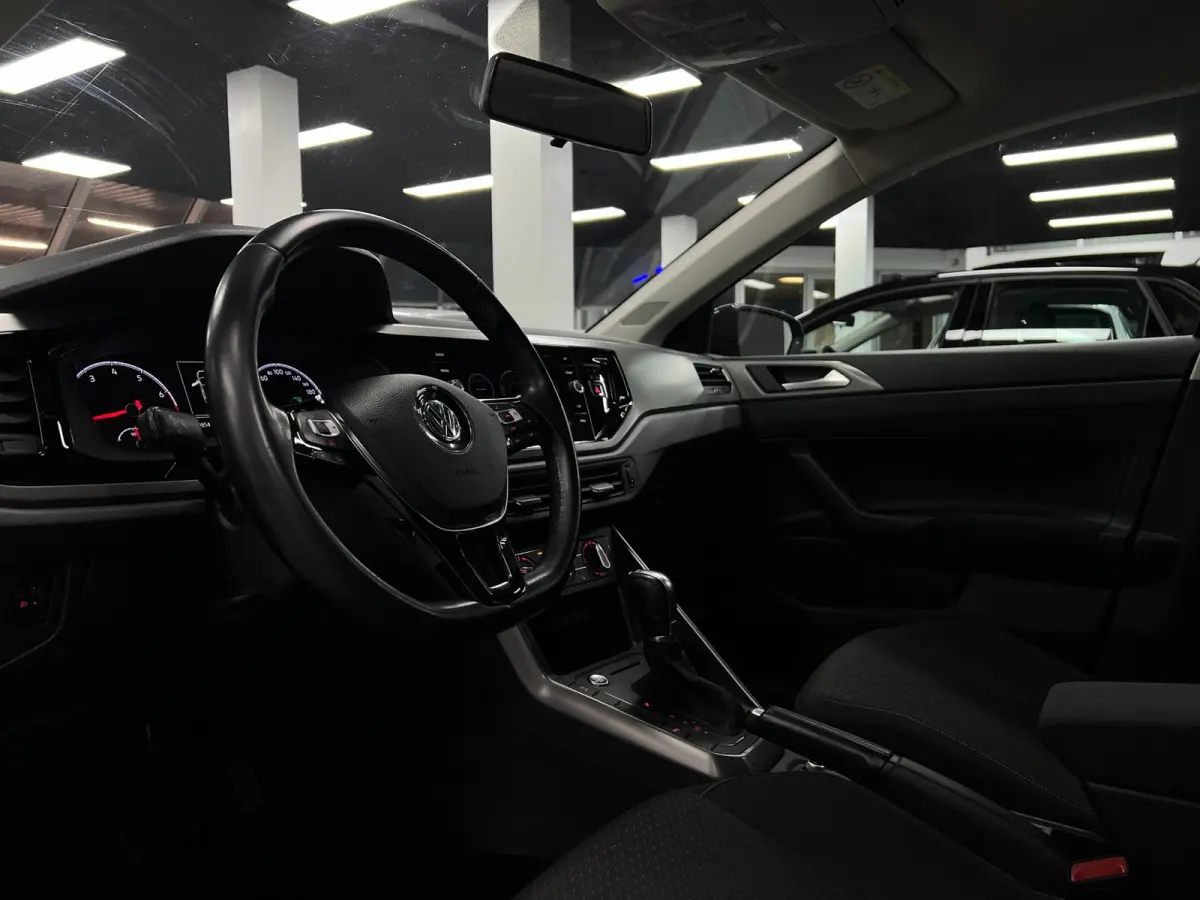 1.0 TSI | Cruise | Camera| Carplay | Keyless