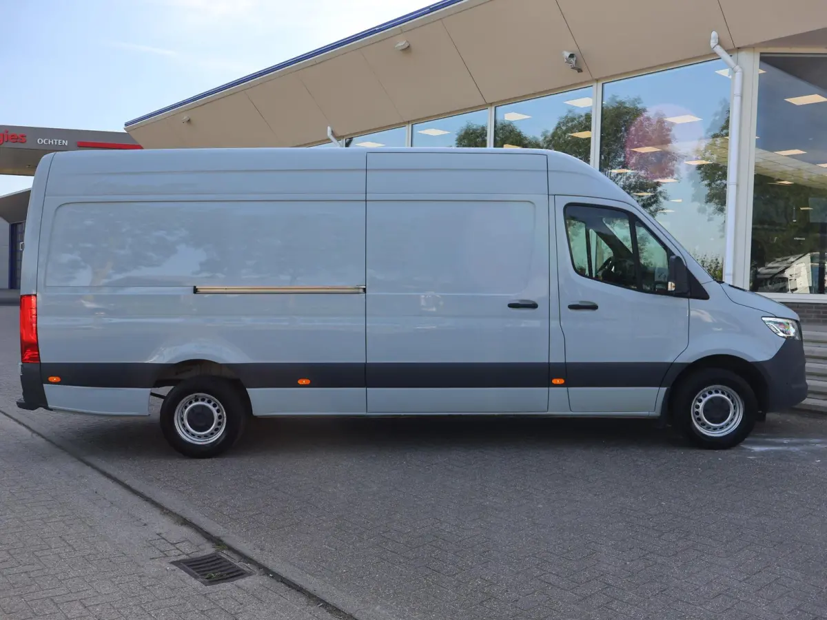 315 1.9 CDI 150 PK AUT9 L3H2 + LED | CAMERA | NAVIGATIE | CARPLAY | PDC | CRUISE | MF STUUR