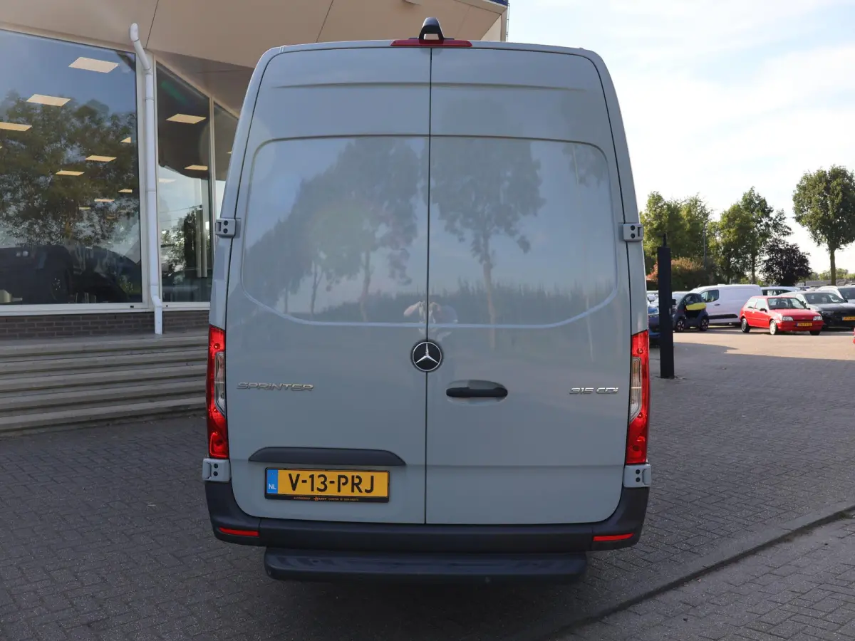 315 1.9 CDI 150 PK AUT9 L3H2 + LED | CAMERA | NAVIGATIE | CARPLAY | PDC | CRUISE | MF STUUR