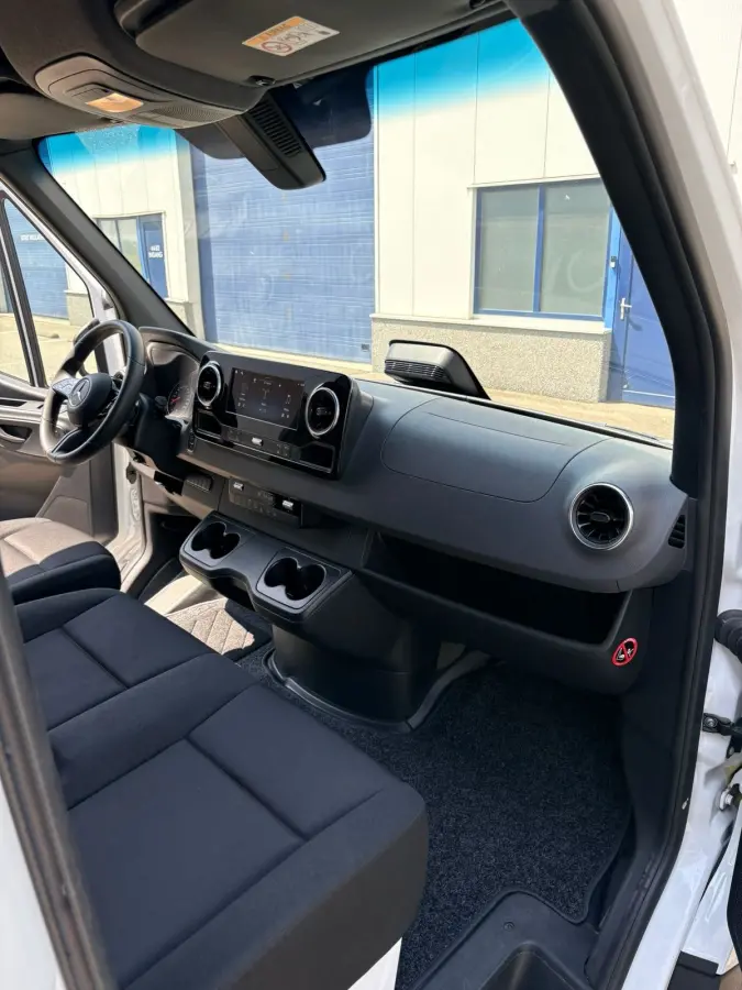 317 1.9 CDI L3H2 RWD