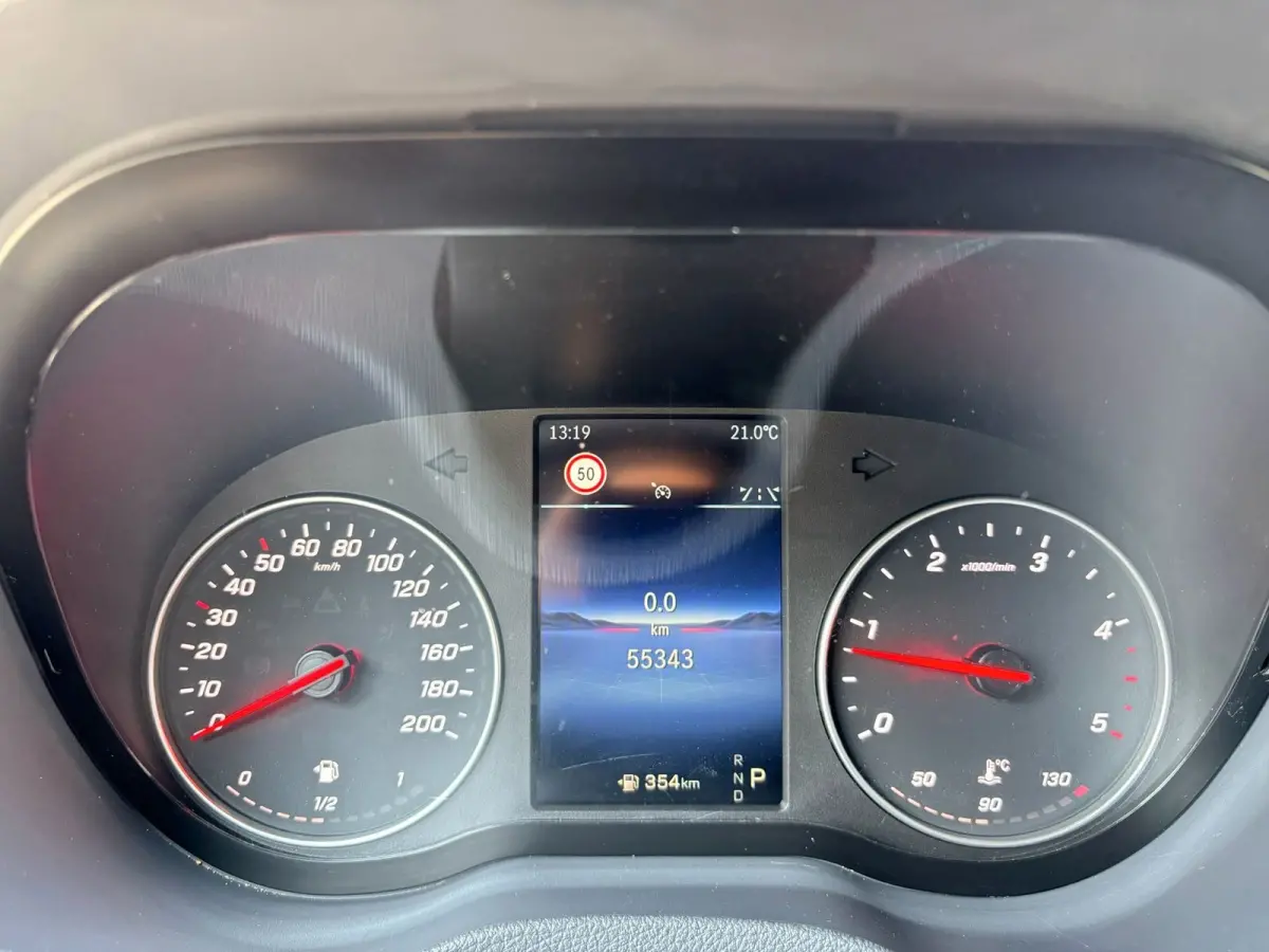 317 1.9 CDI L3H2 RWD