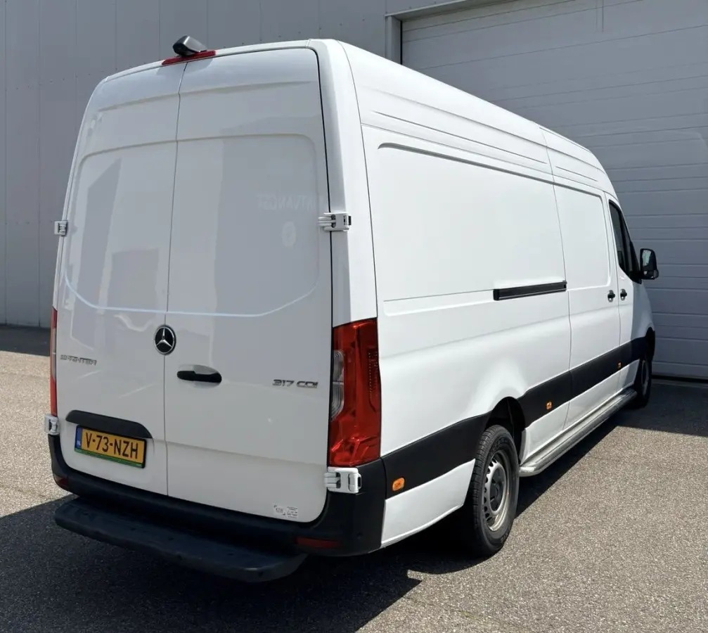 317 1.9 CDI L3H2 RWD