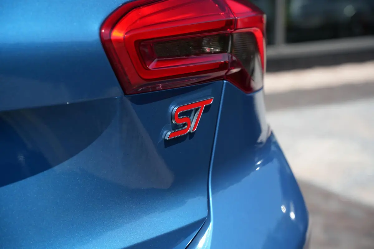 2.3 EcoBoost ST-X Panorama dak 280PK