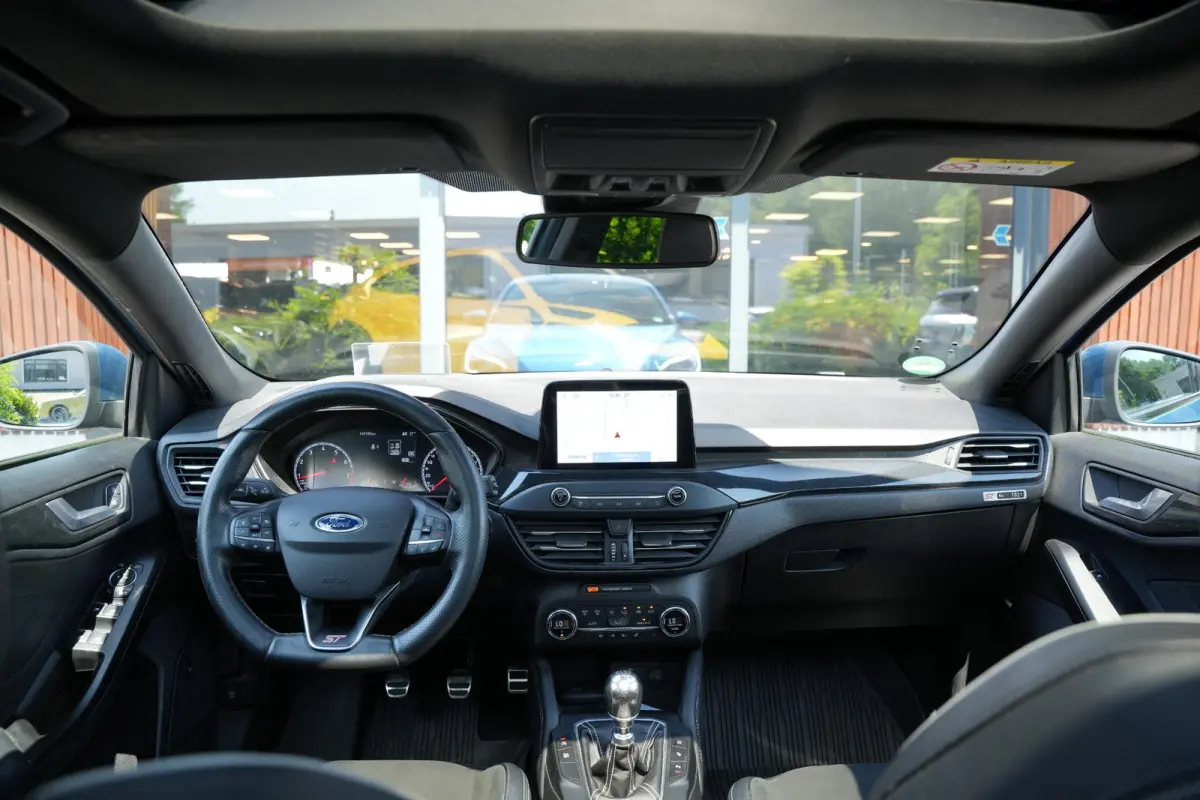 2.3 EcoBoost ST-X Panorama dak 280PK
