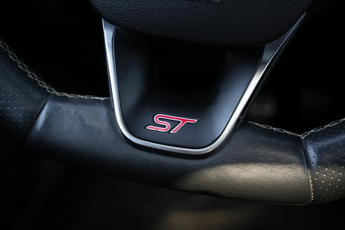2.3 EcoBoost ST-X Panorama dak 280PK