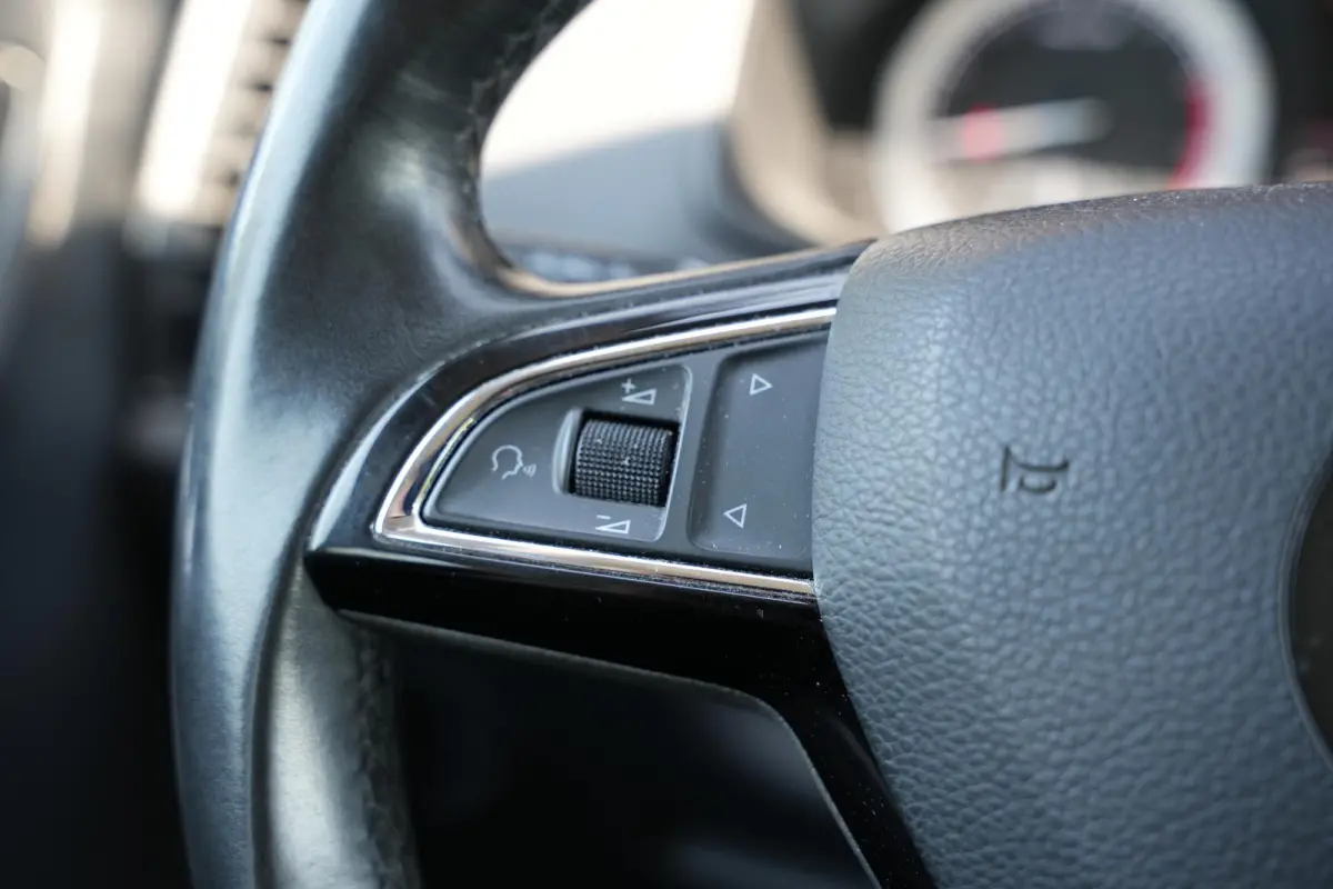 1.0 TSI Business Edition