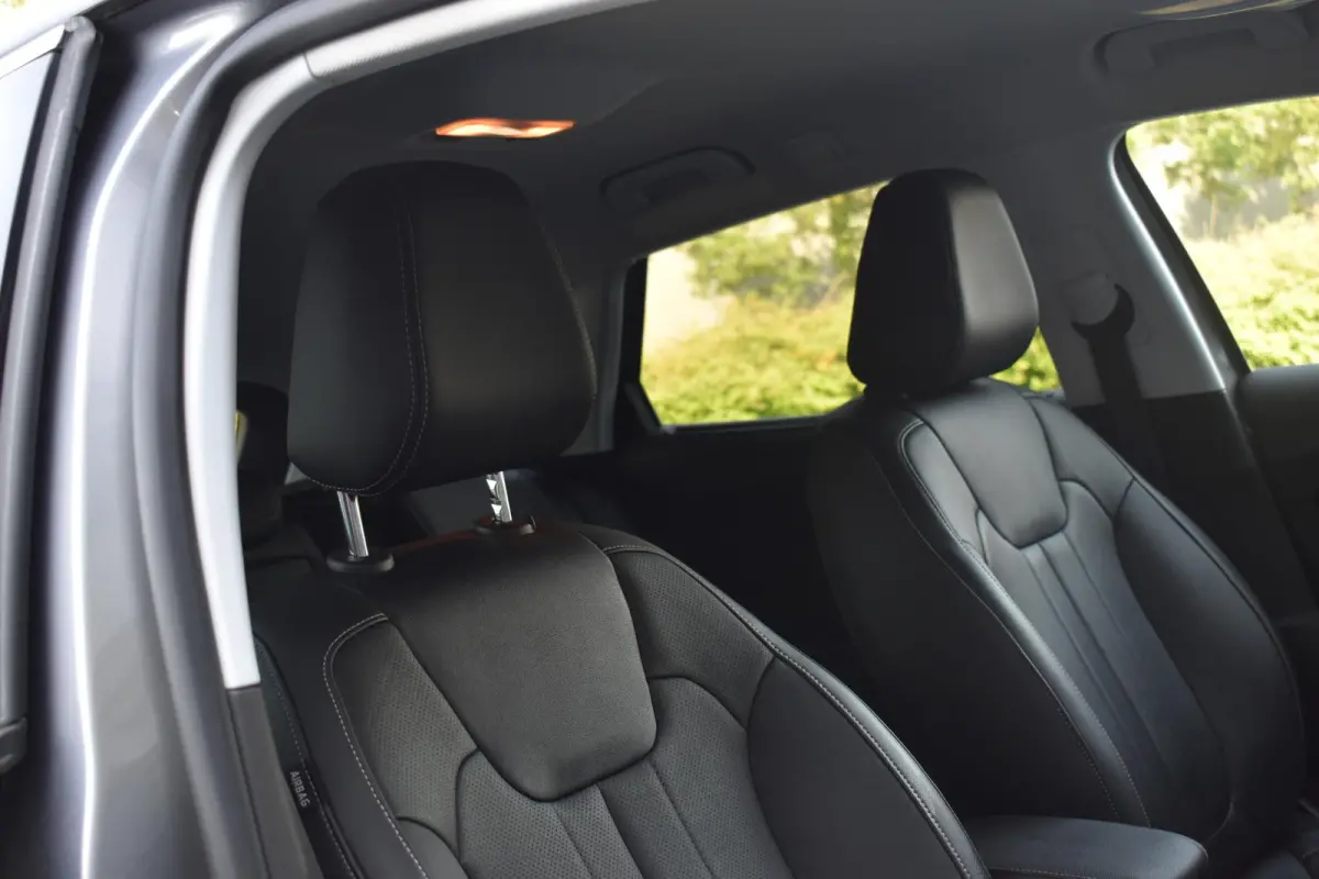 1.6 Turbo Hybrid4 Innovation Keyless Stoelkoel Camera Lane 4WD