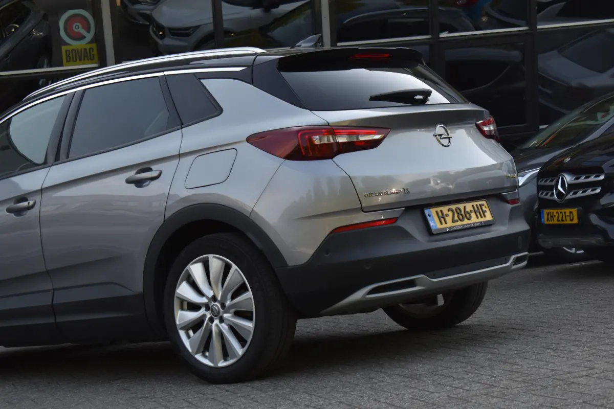 1.6 Turbo Hybrid4 Innovation Keyless Stoelkoel Camera Lane 4WD