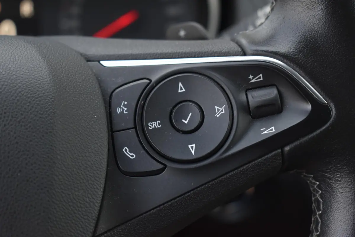 1.6 Turbo Hybrid4 Innovation Keyless Stoelkoel Camera Lane 4WD