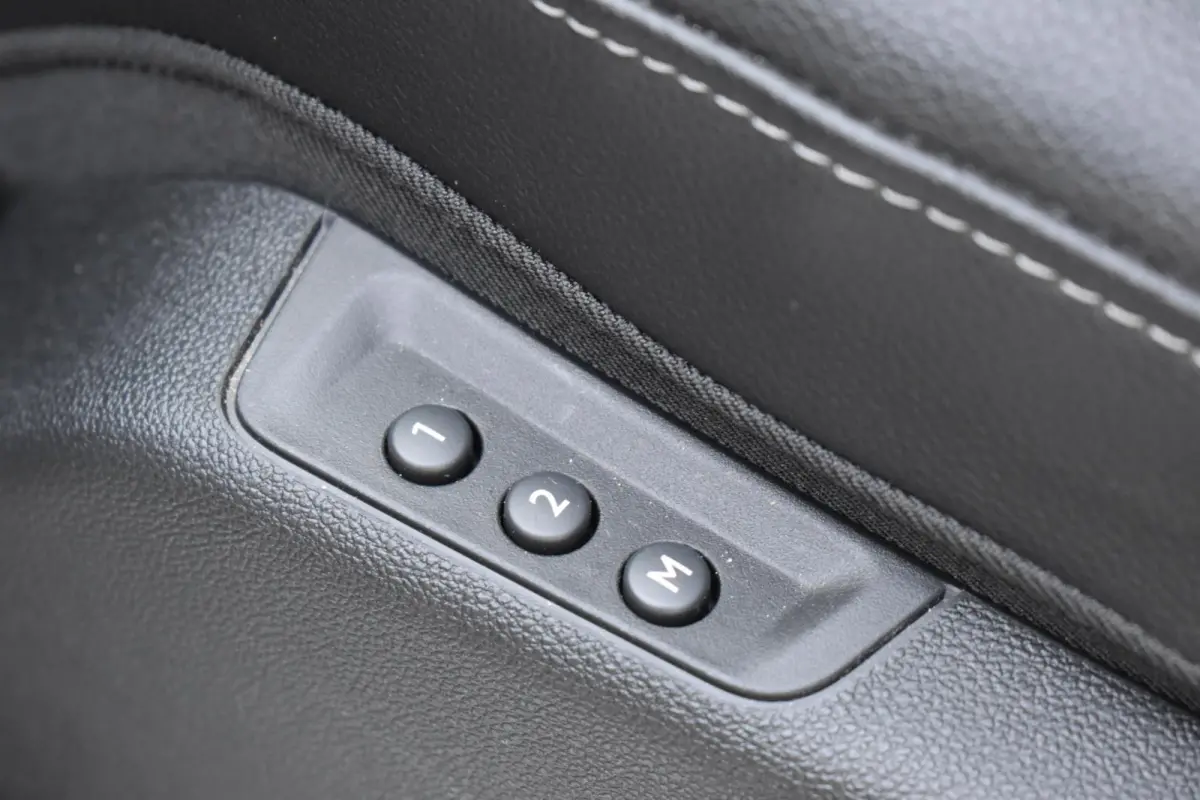 1.6 Turbo Hybrid4 Innovation Keyless Stoelkoel Camera Lane 4WD