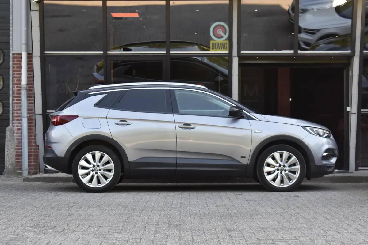 1.6 Turbo Hybrid4 Innovation Keyless Stoelkoel Camera Lane 4WD