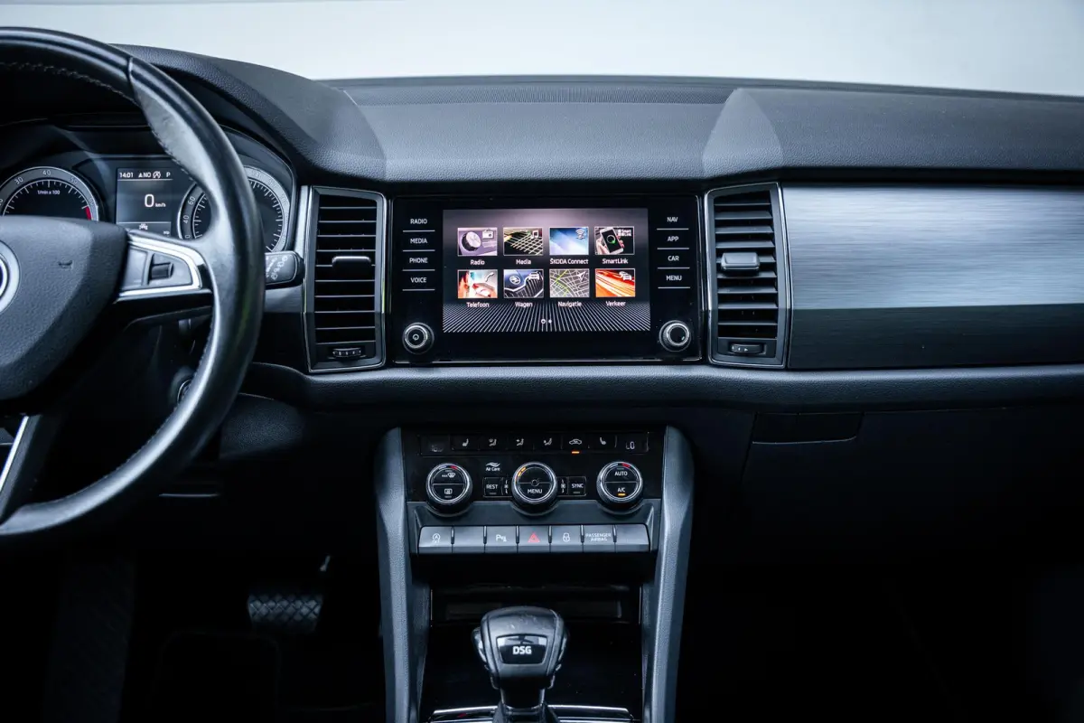 1.5 TSI Business Edition 7pers. DSG7|Camera|18''|NAP