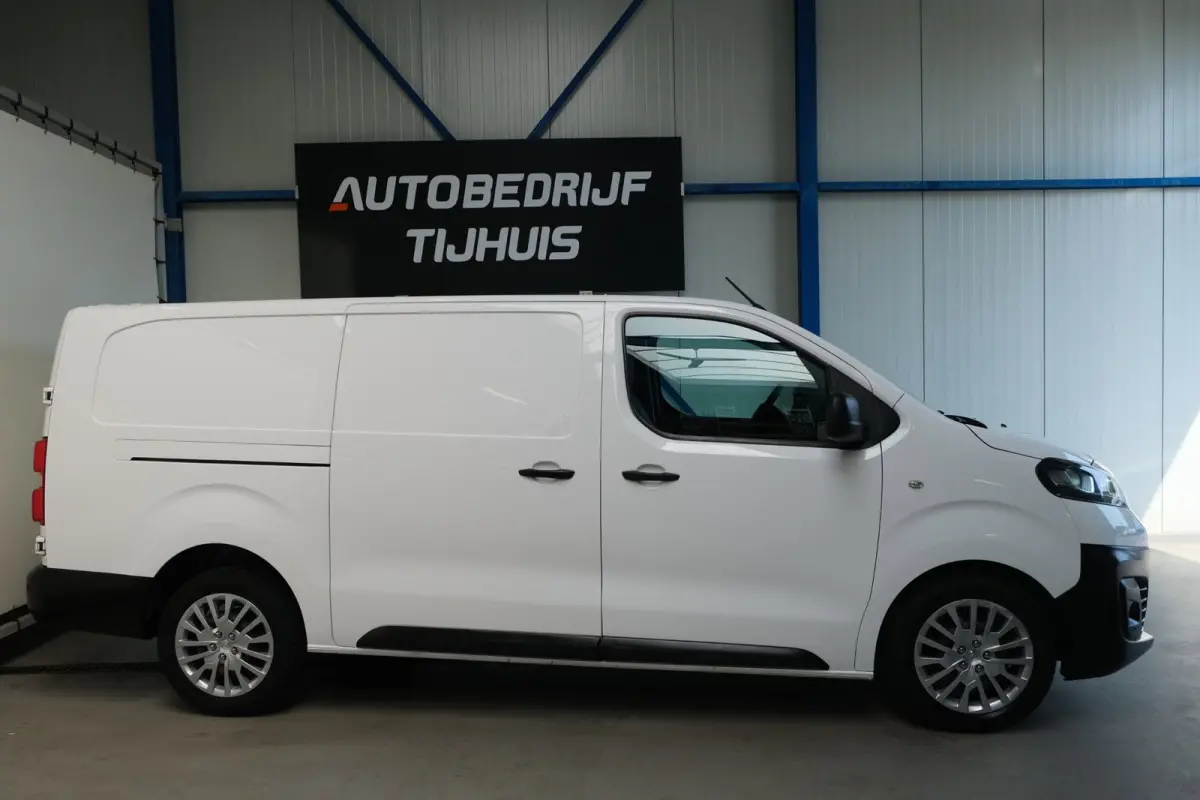 1.5 CDTI L2H1 Edition - N.A.P. Airco, Cruise, Camera, Carplay, PDC, Trekhaak.