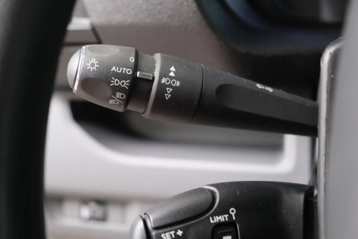 1.5 CDTI L2H1 Edition - N.A.P. Airco, Cruise, Camera, Carplay, PDC, Trekhaak.