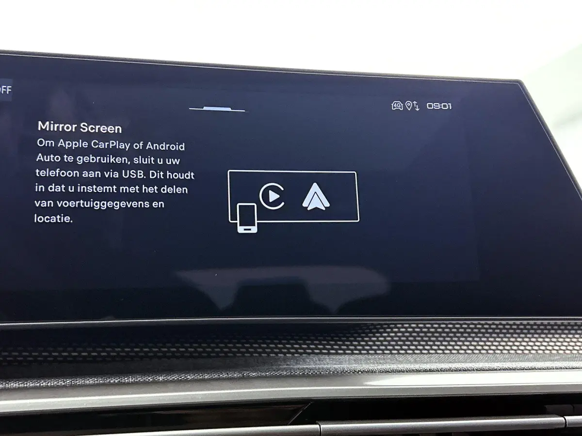 1.6 Plug-in Hybrid 225pk GT 7p Automaat | Schuif-/kanteldak | Elektrisch Verstelb. Bestuurdersstoel | Navigatie | Climate Control | 360 Camera | Matrix-LED | Stoelverwarming |