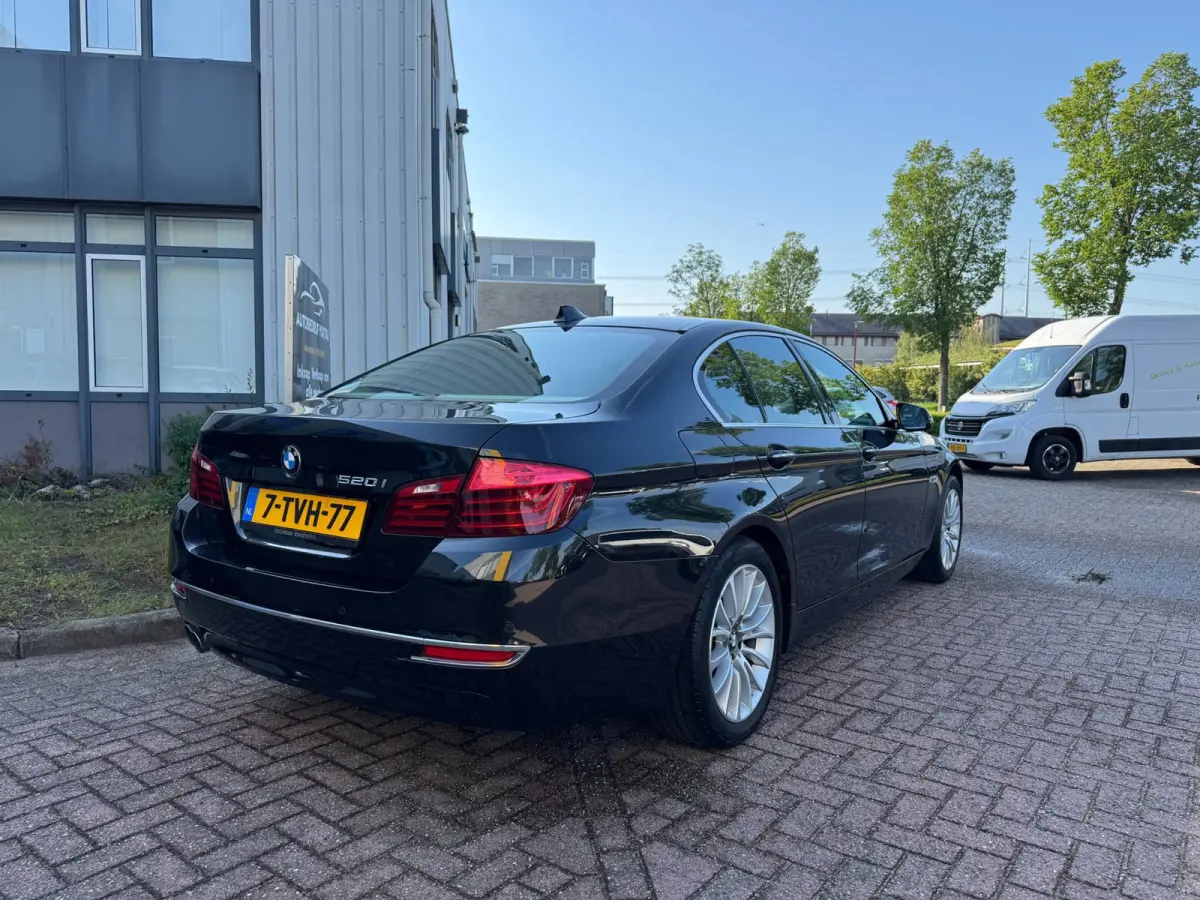 520i Luxury Edition AUTOMAAT!!