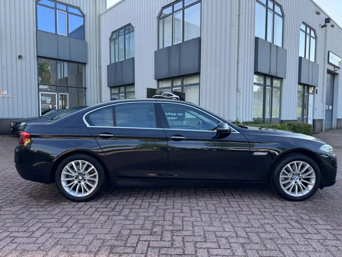520i Luxury Edition AUTOMAAT!!