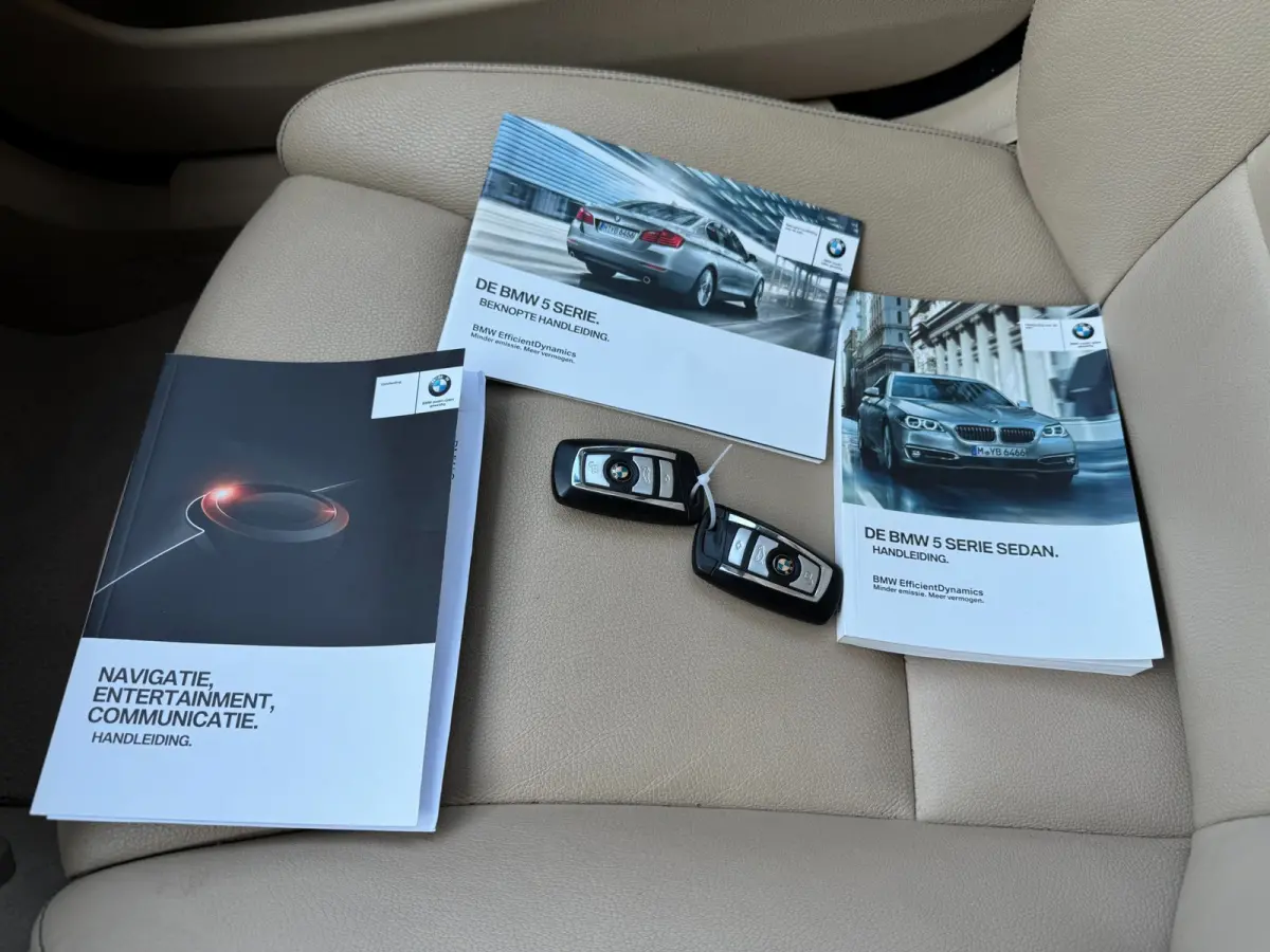 520i Luxury Edition AUTOMAAT!!