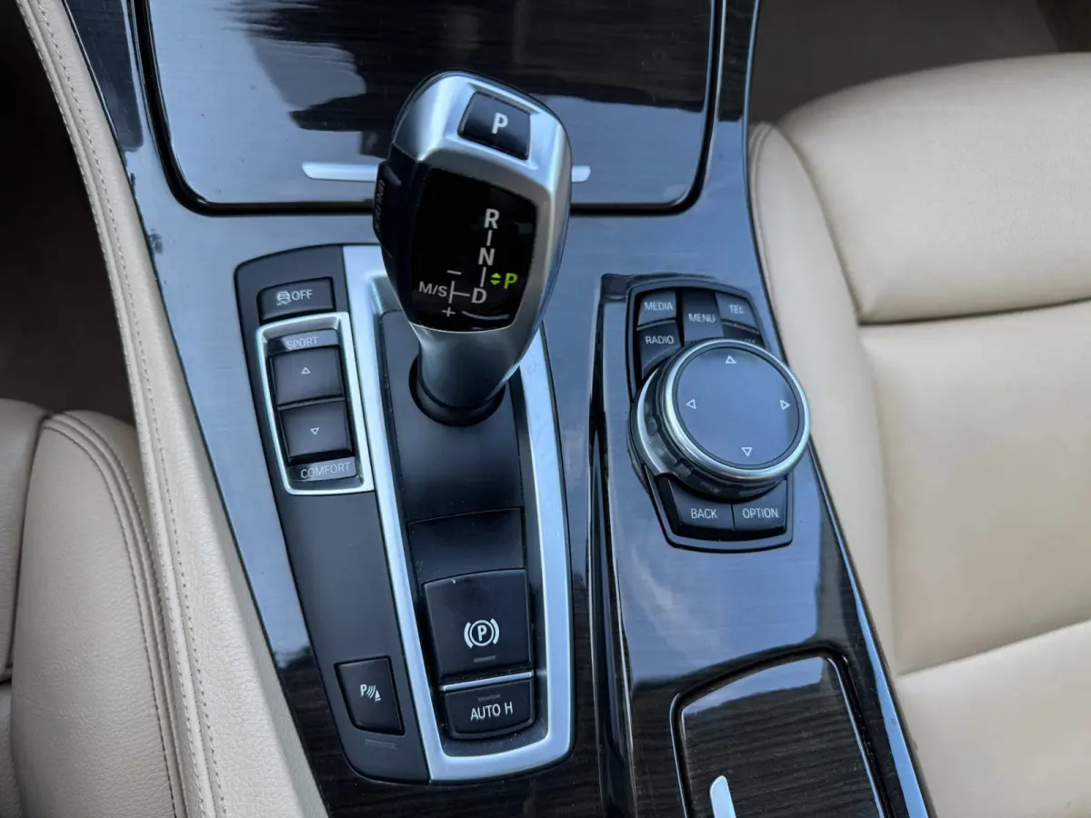 520i Luxury Edition AUTOMAAT!!