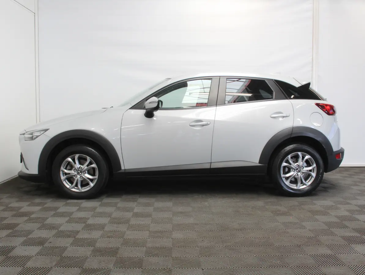2.0 SkyActiv-G 120 Dynamic AIRCO | CRUISE | CAMERA | LMV16 | CV | DAB | NAVI