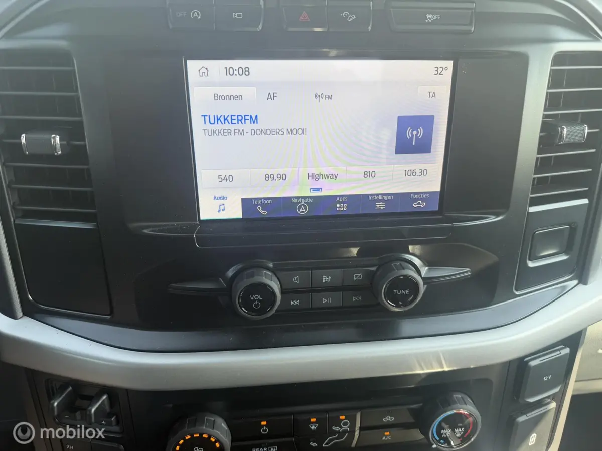 USA Xlt