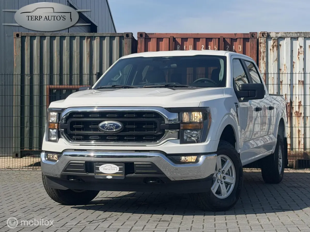 USA Xlt