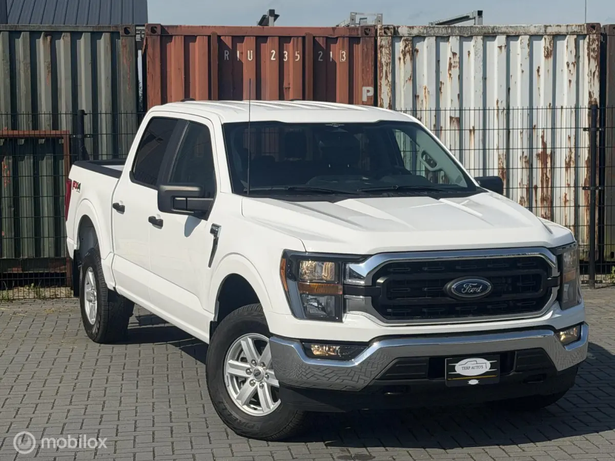 USA Xlt
