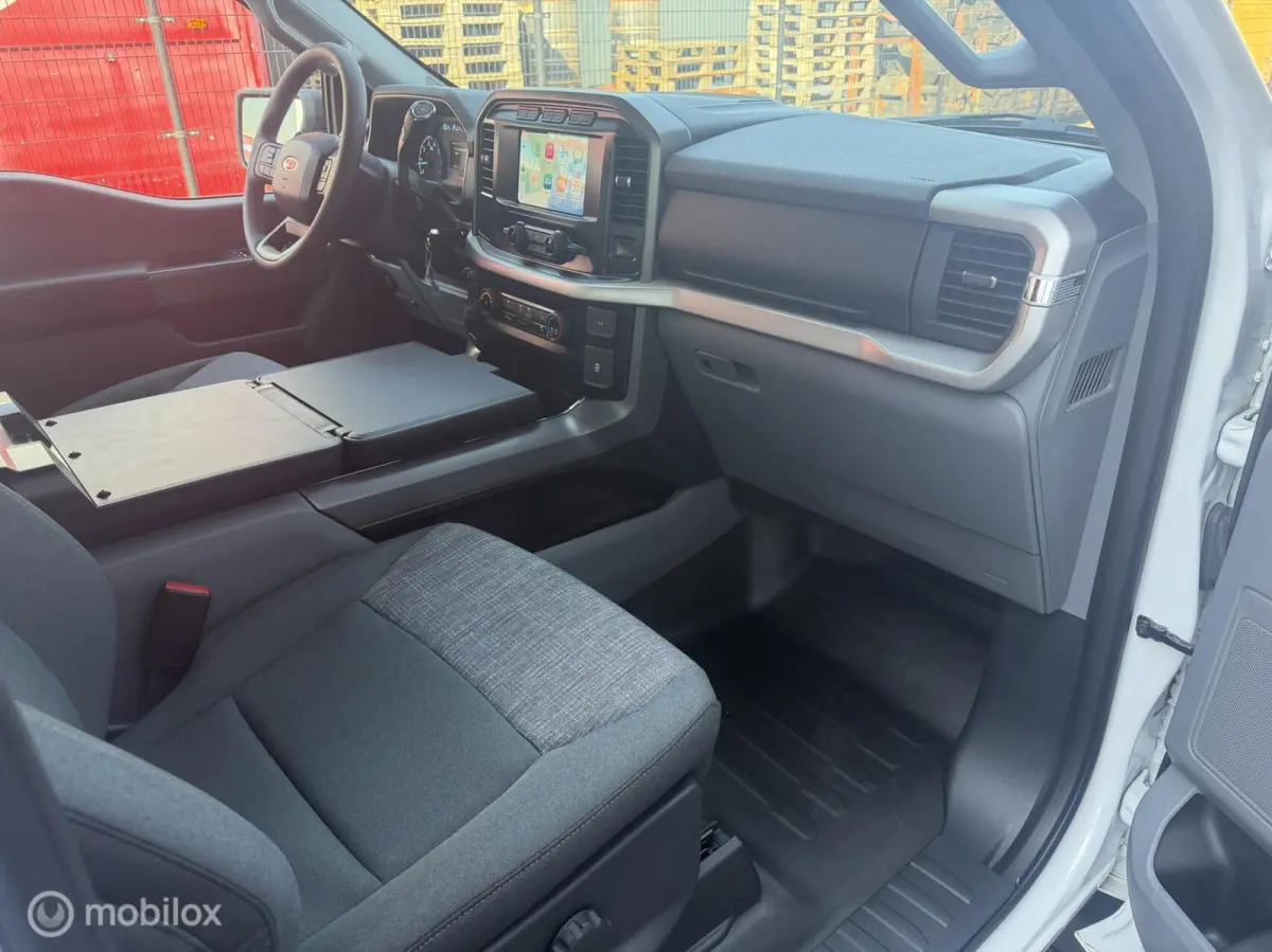 USA Xlt