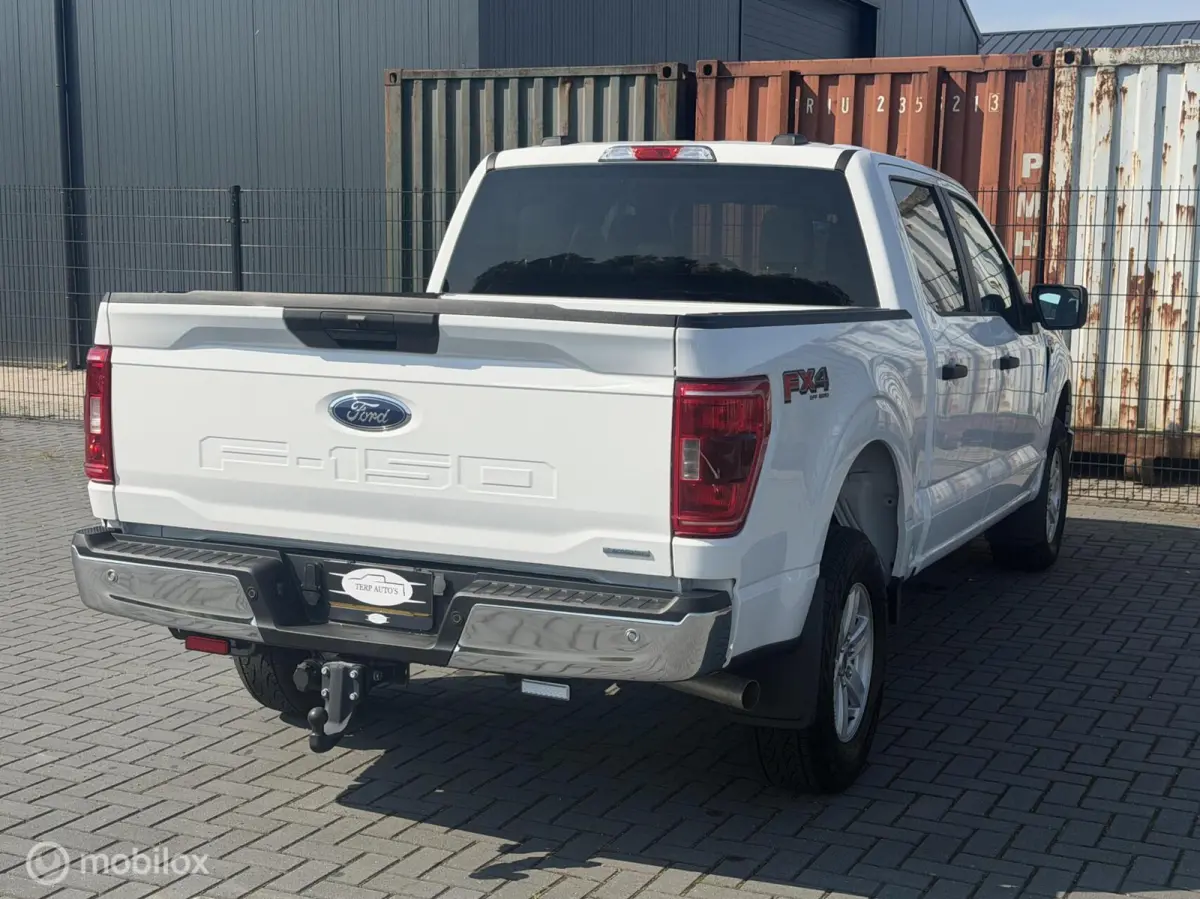USA Xlt