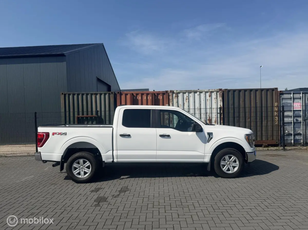 USA Xlt