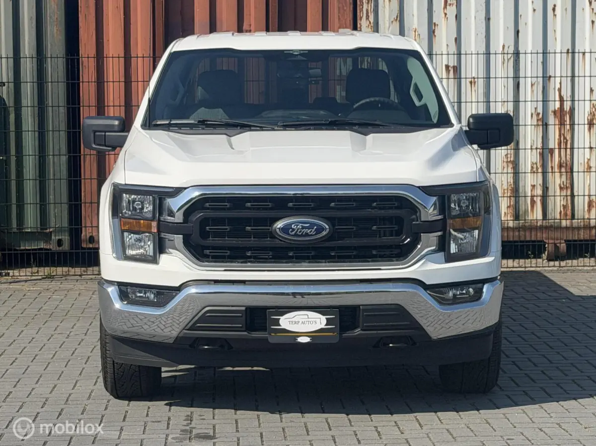 USA Xlt