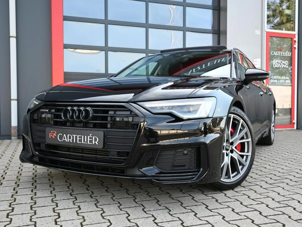 55 TFSI e quattro S-Line Competition 367PK | Pano | Trekhaak | Memory | Alcantara | Camera | ACC | Carplay | Lane Assist | Afgevlakt Stuur | Stoelverwarming | Matrix Led | Originele 20'' | K